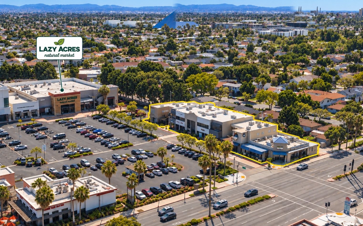 2050 N Bellflower Blvd, Long Beach — retail and medical building in Los Altos MarketCenter